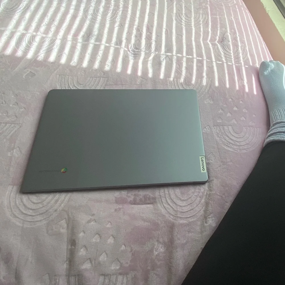 Fairly New Chromebook laptop